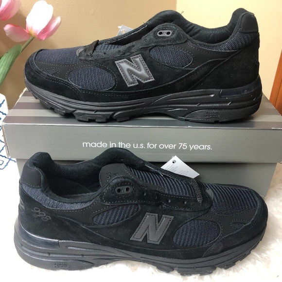 NEW BALANCE 993 Men's Sneaker In Triple Black MR993TB - Picture 2 of 8